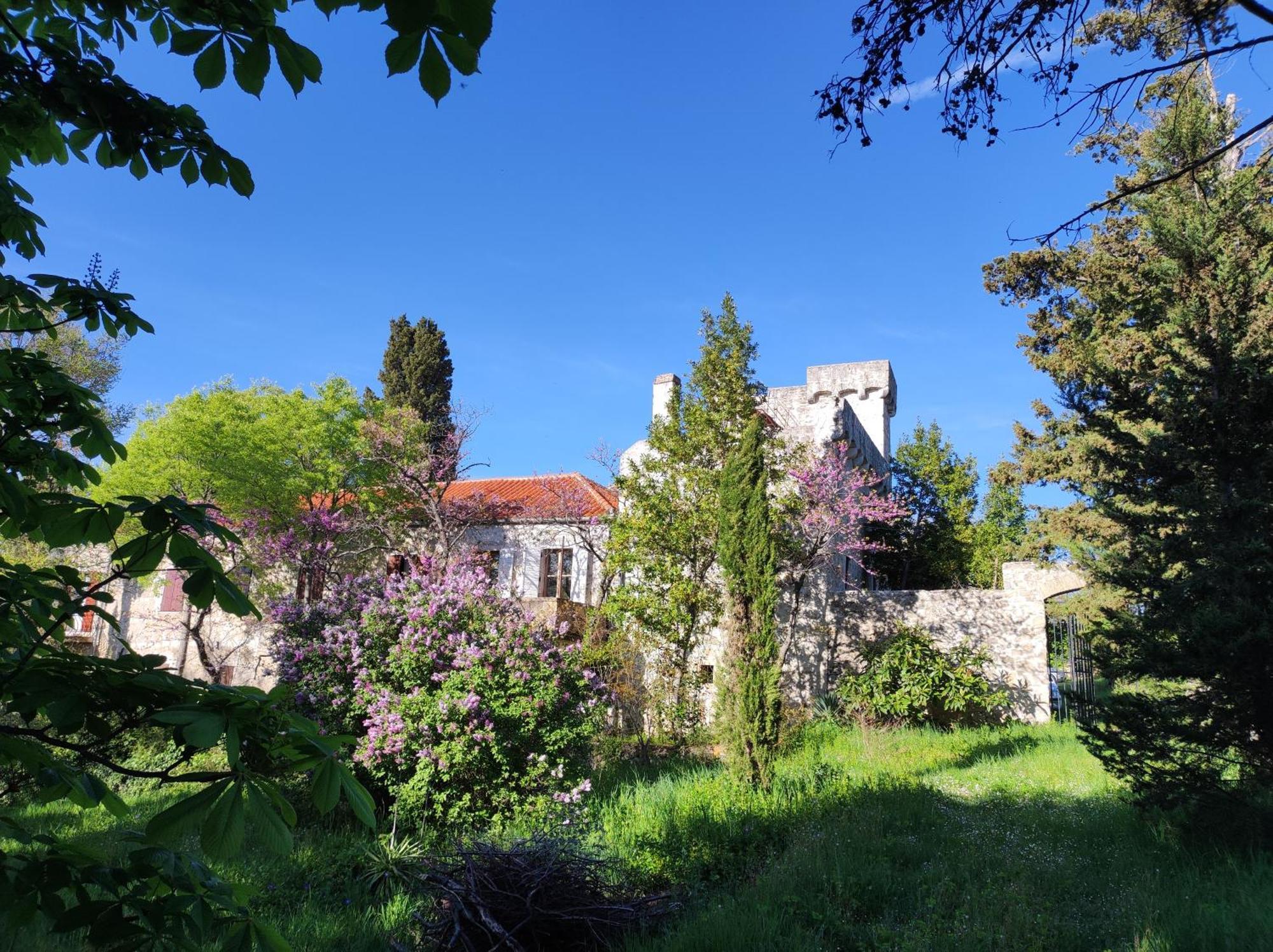Jankovich Castle Benkovac